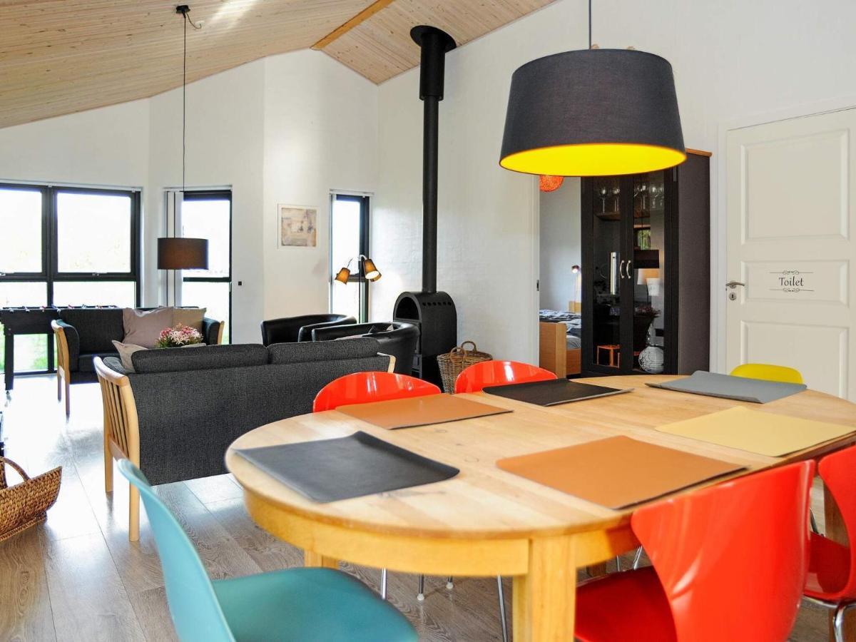 8 Person Holiday Home In Ansager Exterior foto