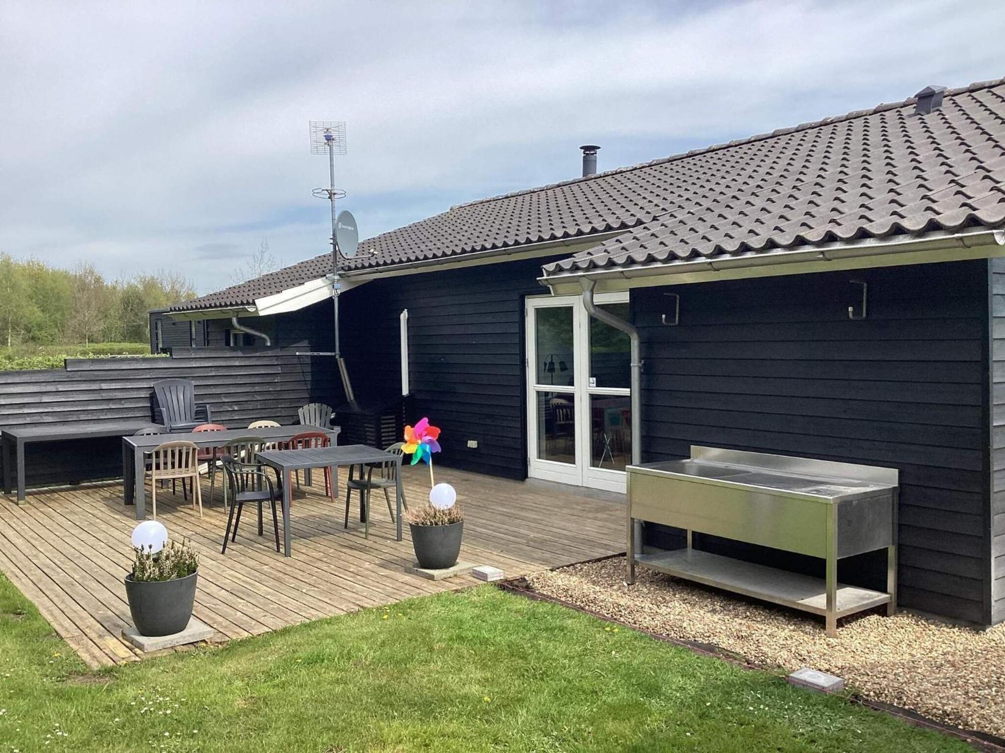 8 Person Holiday Home In Ansager Exterior foto